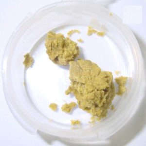 Vanilla Kush Wax (THC: 78%)-805-Chronic-Wax-Cannabis-Avenue-600x600-1-300x300-1.jpg